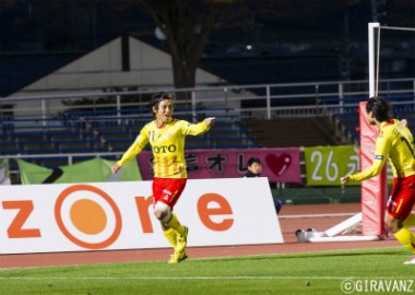 s20131117ikemoto-goal (19)