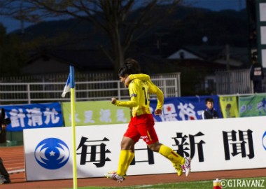 s20131117ikemoto-goal (29)