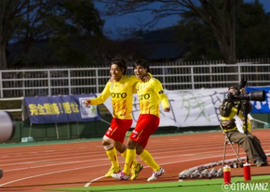 s20131117ikemoto-goal (31)