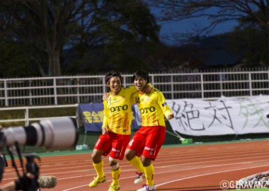s20131117ikemoto-goal (32)